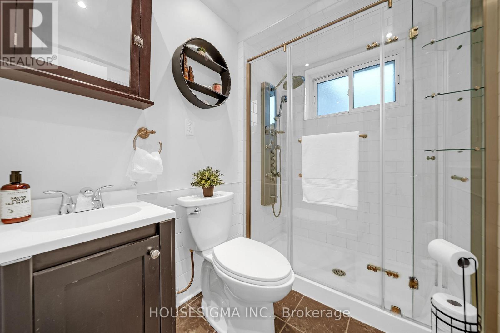 808 Krosno Boulevard, Pickering, Ontario  L1W 1G8 - Photo 29 - E12817016