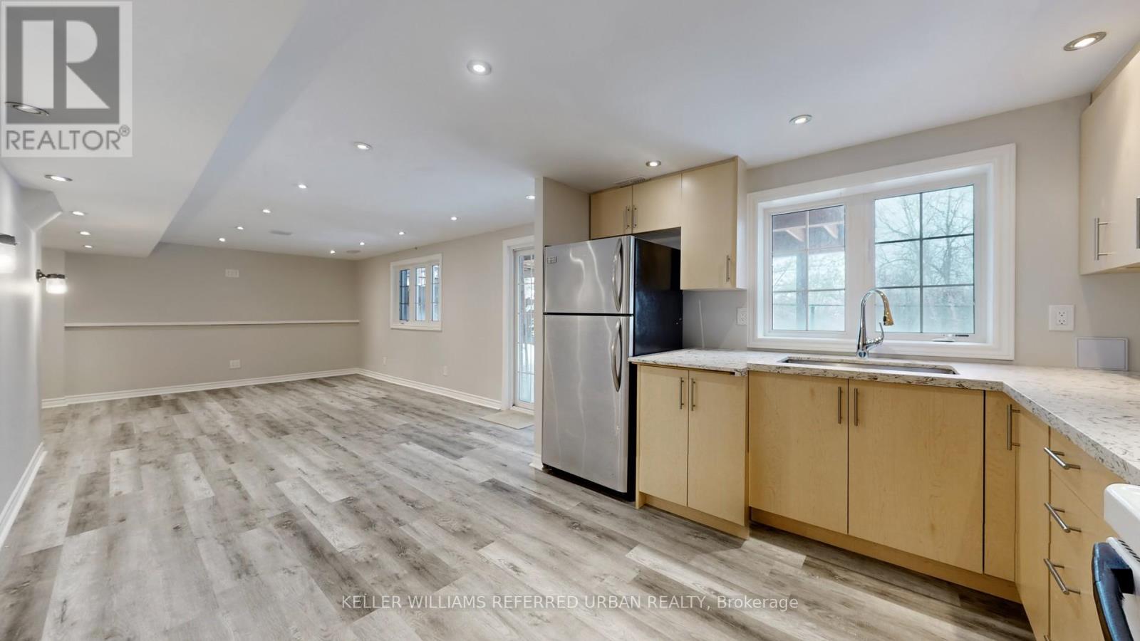 85 Decourcy-Ireland Circle, Ajax, Ontario  L1T 0K6 - Photo 29 - E12817104