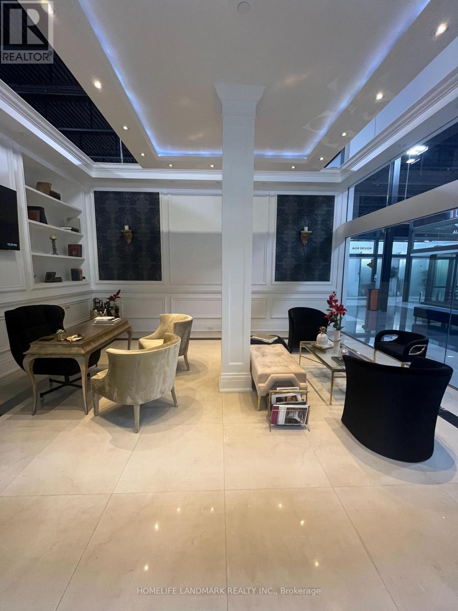 349 - 7250 Keele Street, Vaughan, Ontario L4K 1Z8 - Photo 4 - N12816974