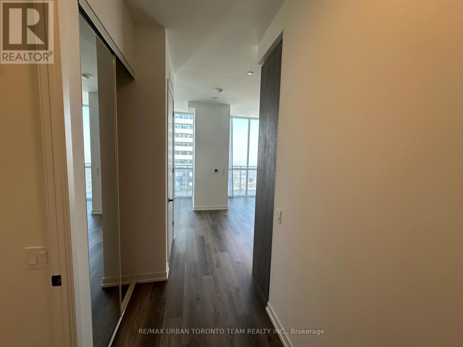 Ph102 - 8 Interchange Way, Vaughan, Ontario  L4K 5Z7 - Photo 23 - N12817110