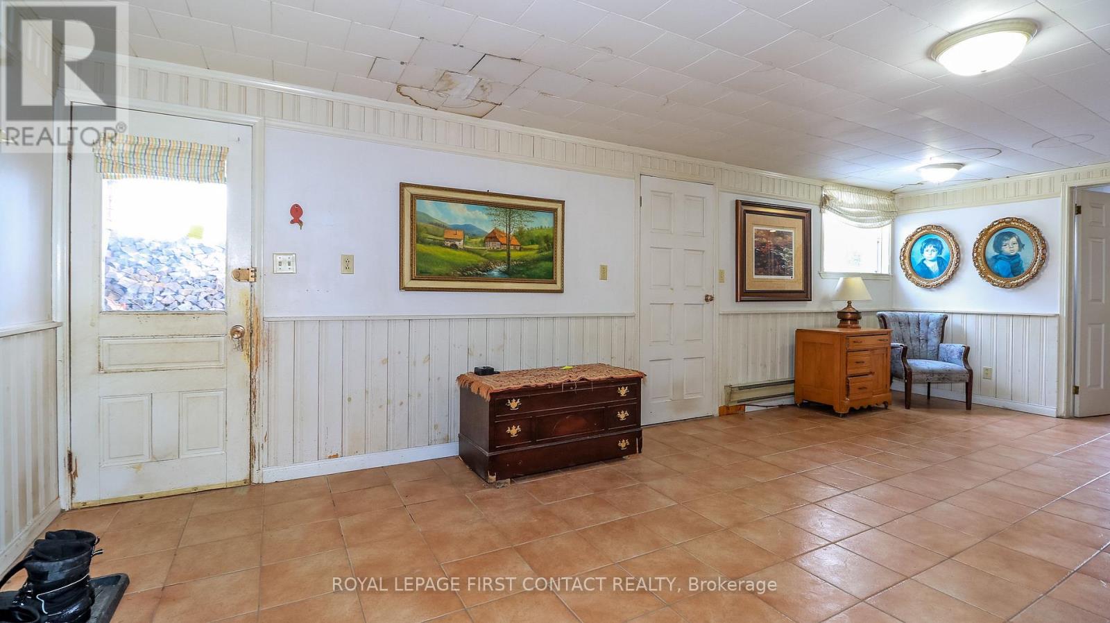 6237 2 Concession, Clearview, Ontario  L0M 1N0 - Photo 9 - S12817020