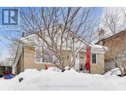 33 MYSTIC AVENUE, Toronto, Ontario
