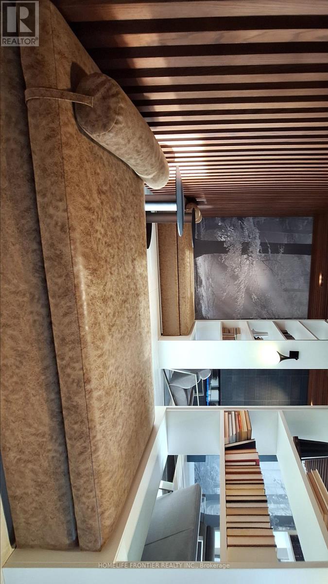 409 - 297 Oak Walk Drive, Oakville, Ontario  L6H 6Z3 - Photo 15 - W12817026