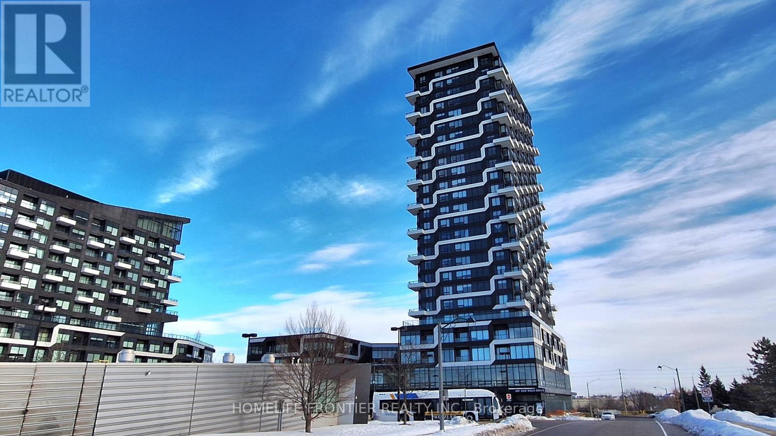 409 - 297 Oak Walk Drive, Oakville, Ontario  L6H 6Z3 - Photo 20 - W12817026