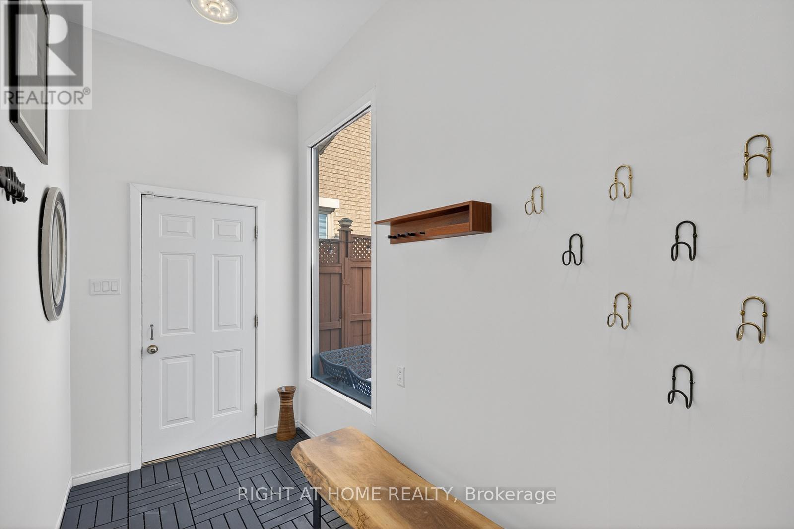 355 Caledonia Road, Toronto, Ontario  M6E 4T7 - Photo 15 - W12817030