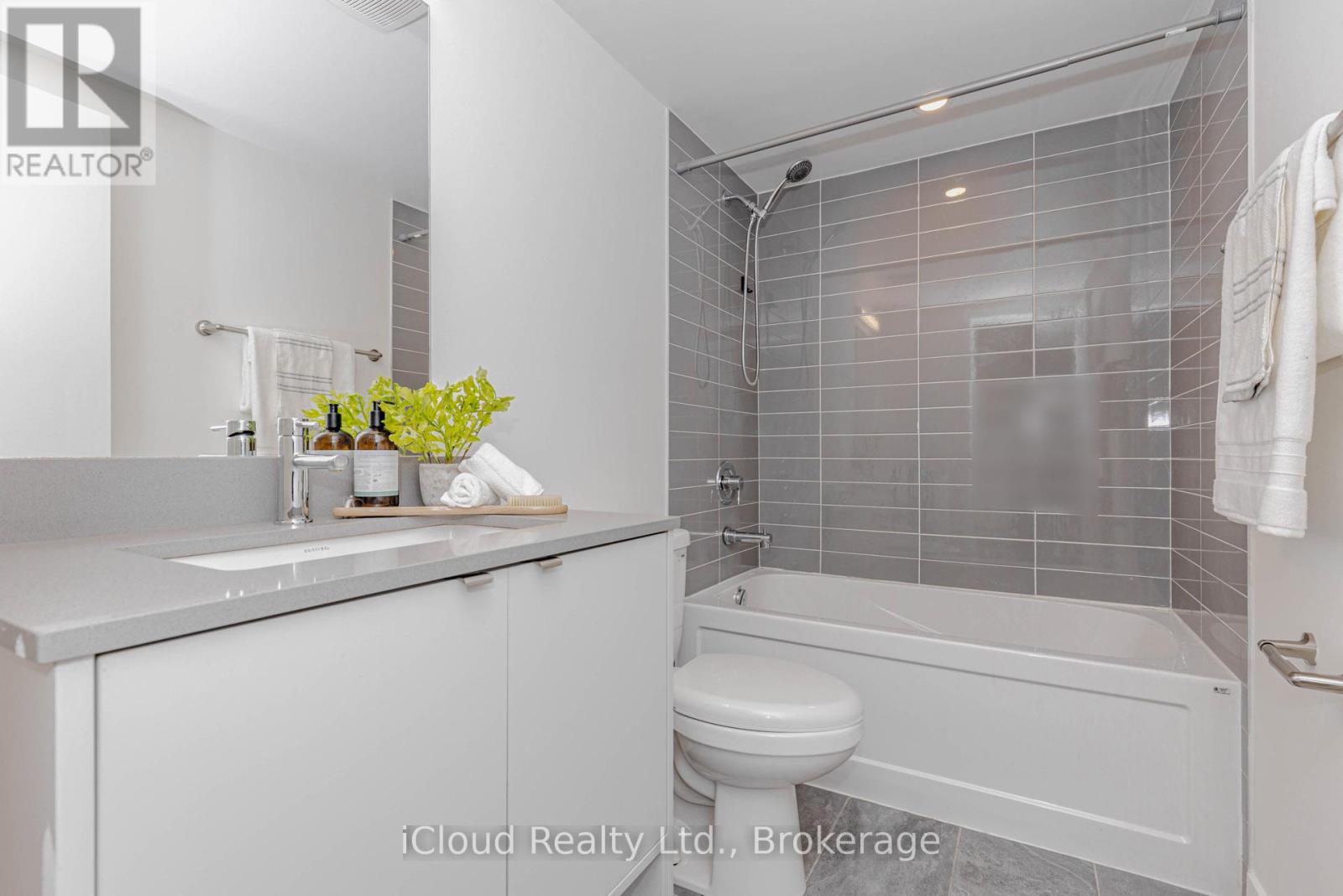 69 - 3189 Bastedo Common, Burlington, Ontario  L7M 0H4 - Photo 23 - W12817096