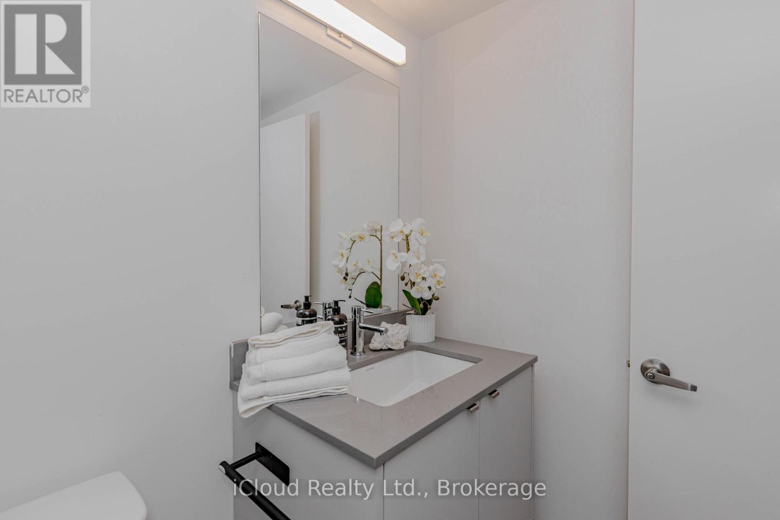 69 - 3189 Bastedo Common, Burlington, Ontario  L7M 0H4 - Photo 29 - W12817096