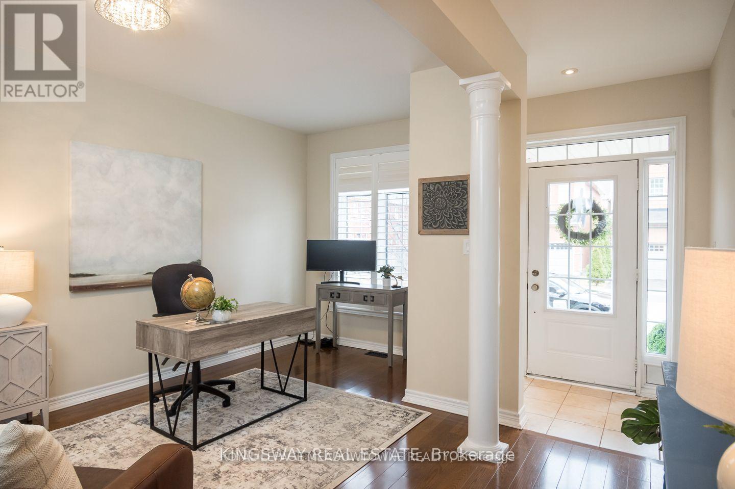 476 Laundon Terrace, Milton, Ontario  L9T 7X9 - Photo 10 - W12817122