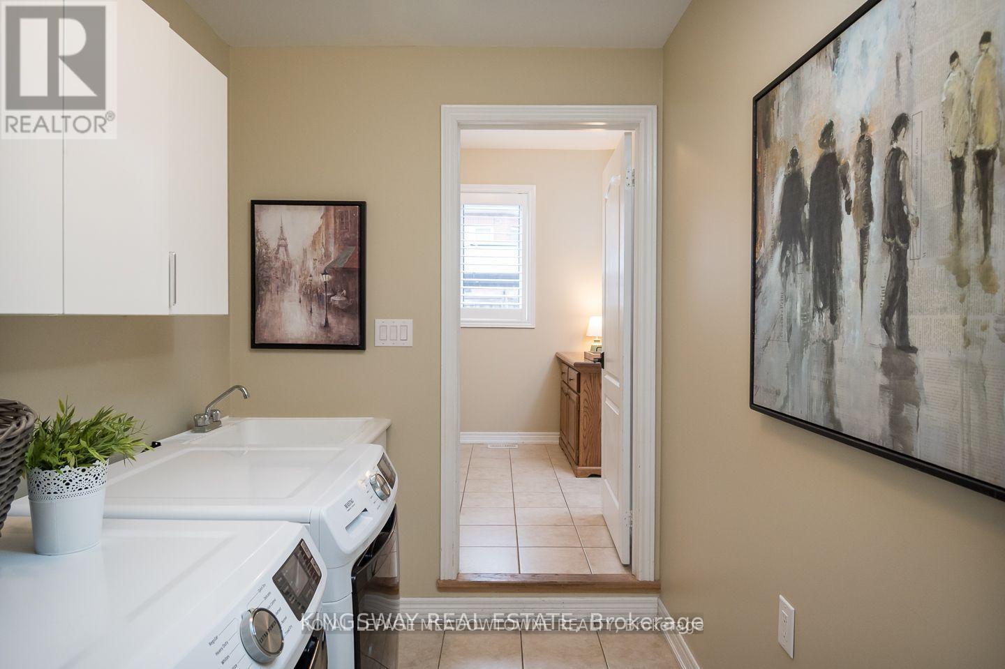 476 Laundon Terrace, Milton, Ontario  L9T 7X9 - Photo 13 - W12817122