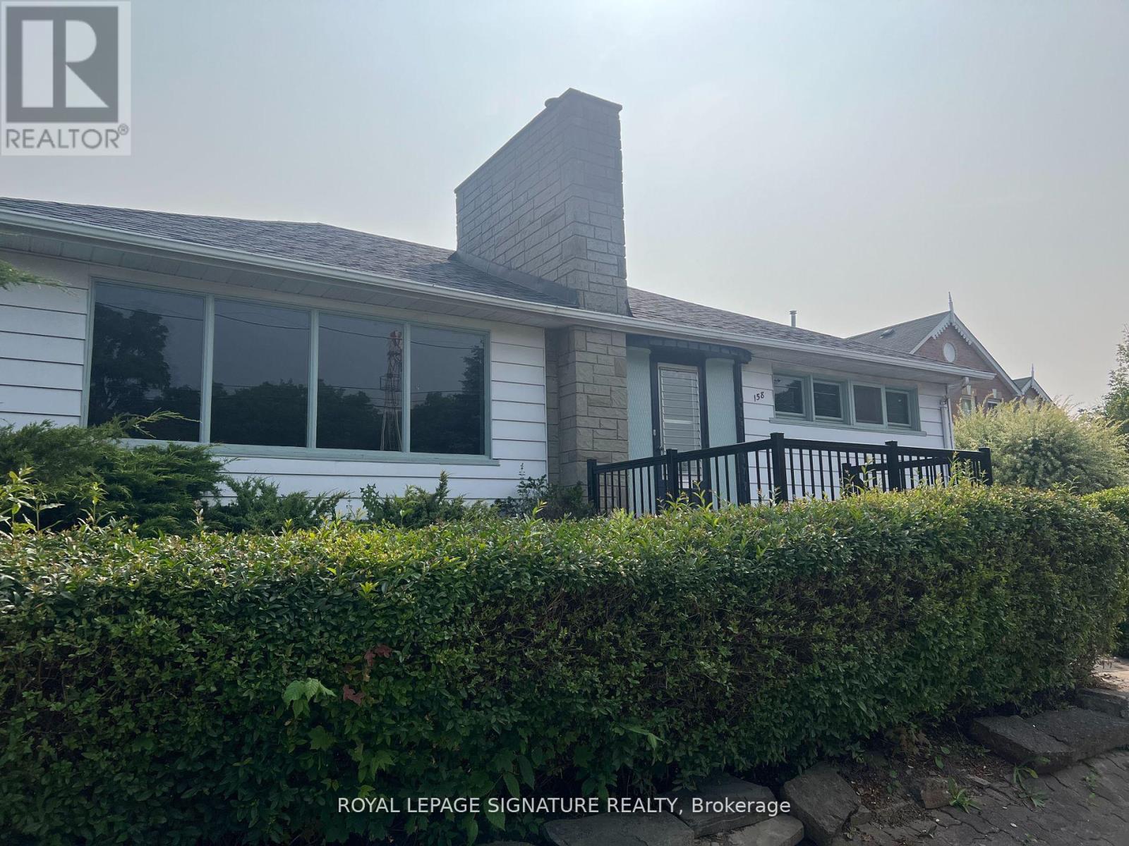 158 CHURCH STREET, Mississauga, Ontario