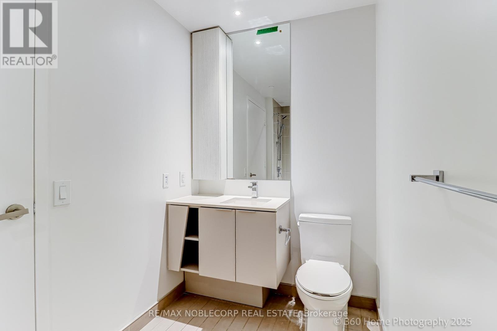 2912 - 3900 Confederation Parkway, Mississauga, Ontario  L5B 0M3 - Photo 23 - W12817134