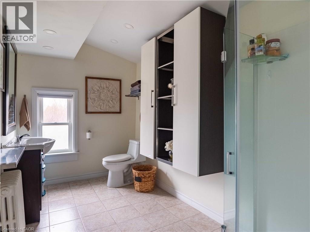 193 Vine Street Unit# Upper Level, St. Catharines, Ontario L2M 4S7 - Photo 9 - 40806757