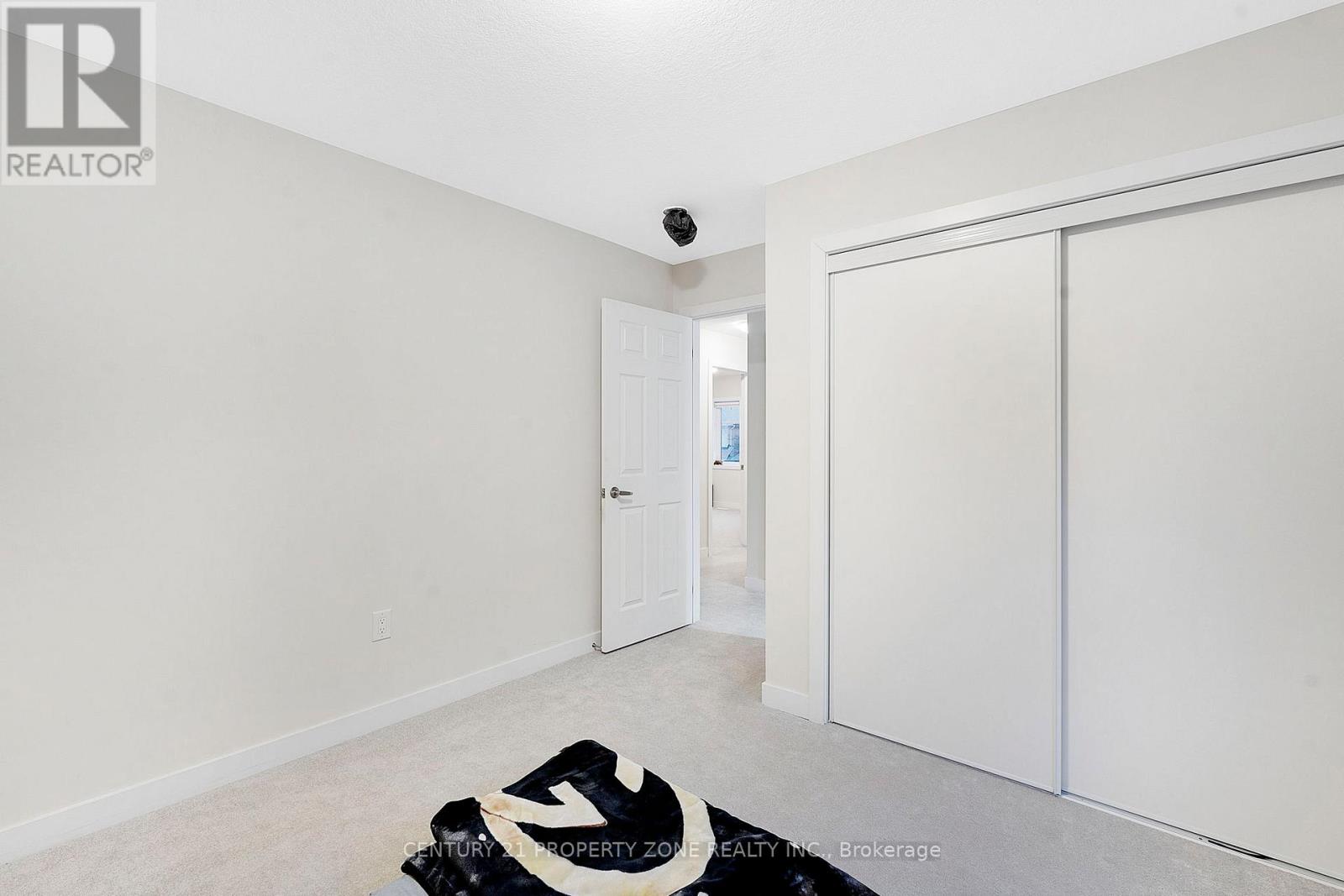 78 Lilac Circle, Haldimand, Ontario  N3W 0H6 - Photo 15 - X12816998