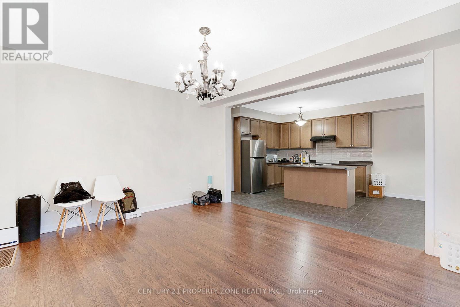 78 Lilac Circle, Haldimand, Ontario  N3W 0H6 - Photo 6 - X12816998