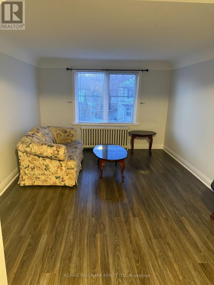 2nd Floor - 160 Welland Avenue, St. Catharines (Downtown), Ontario  L2R 2N6 - Photo 4 - X12817048