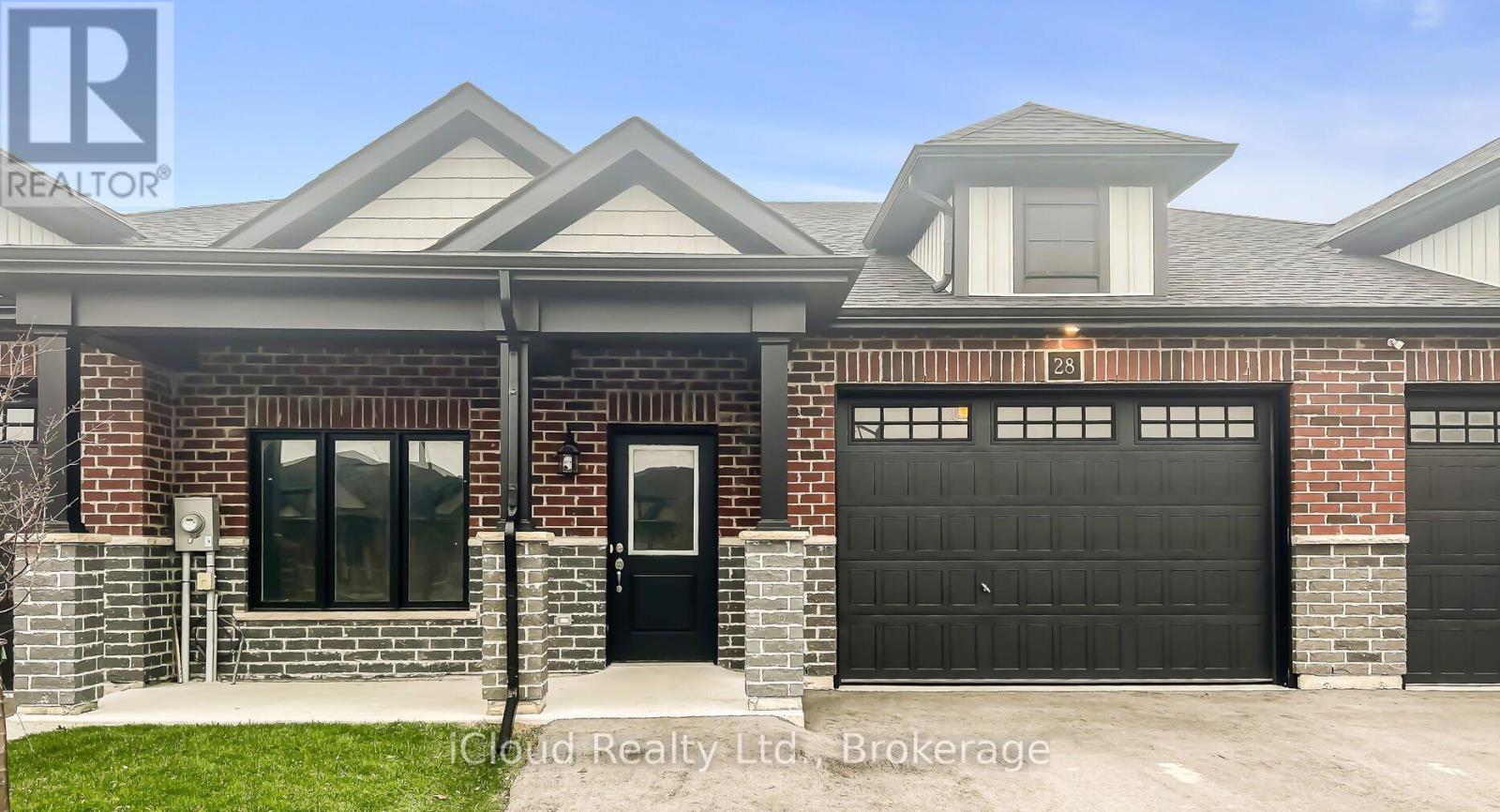 28 GRAY FOX LANE, Norfolk, Ontario