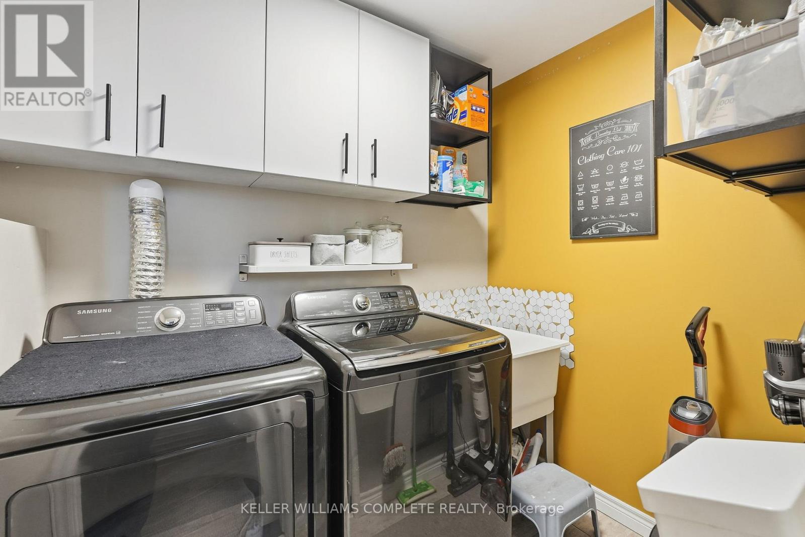 163 Garinger Crescent, Hamilton, Ontario  L0R 1C0 - Photo 24 - X12817076