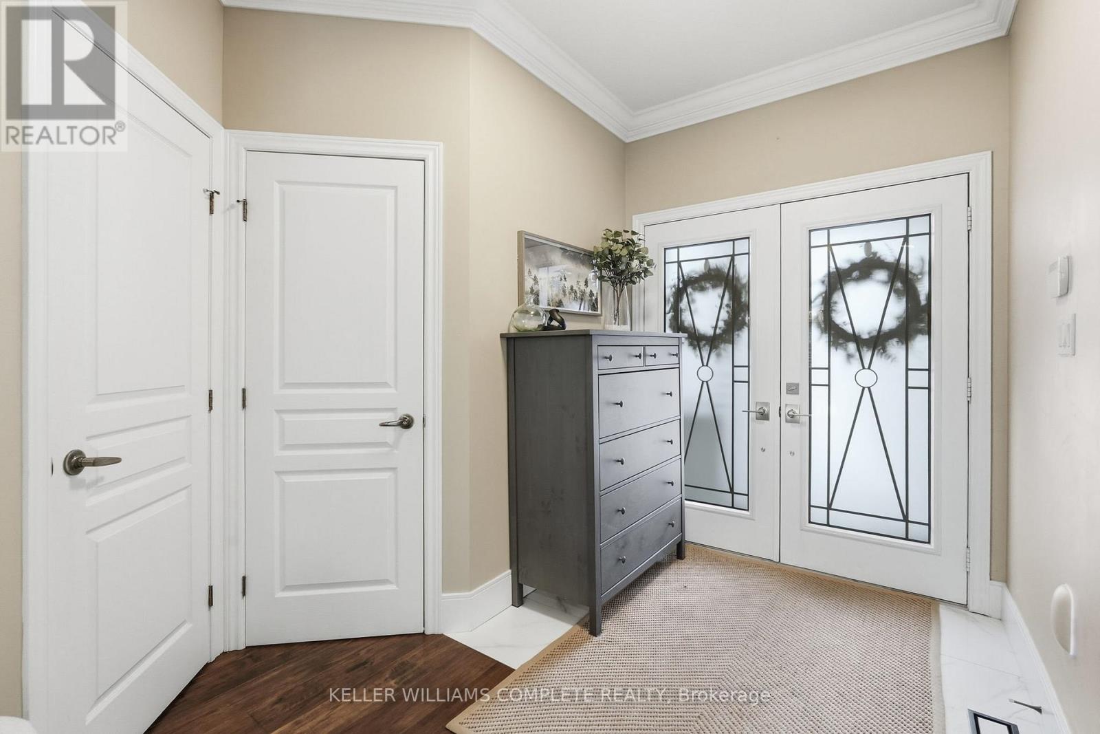 163 Garinger Crescent, Hamilton, Ontario  L0R 1C0 - Photo 3 - X12817076