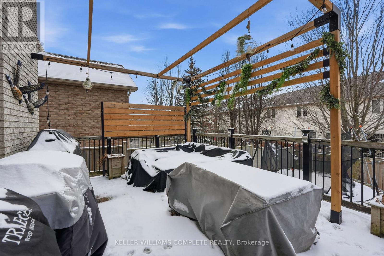 163 Garinger Crescent, Hamilton, Ontario  L0R 1C0 - Photo 32 - X12817076