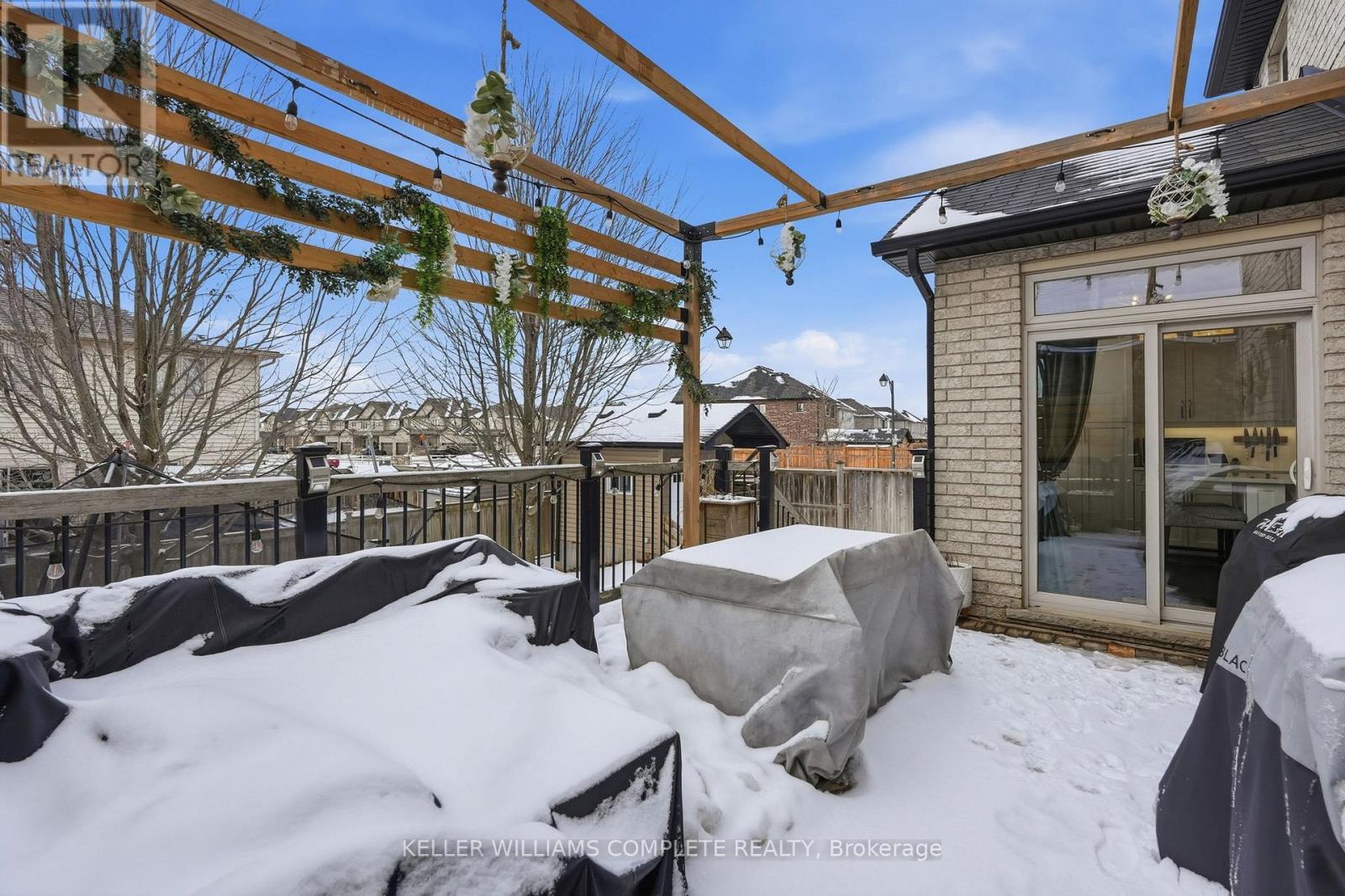 163 Garinger Crescent, Hamilton, Ontario  L0R 1C0 - Photo 33 - X12817076