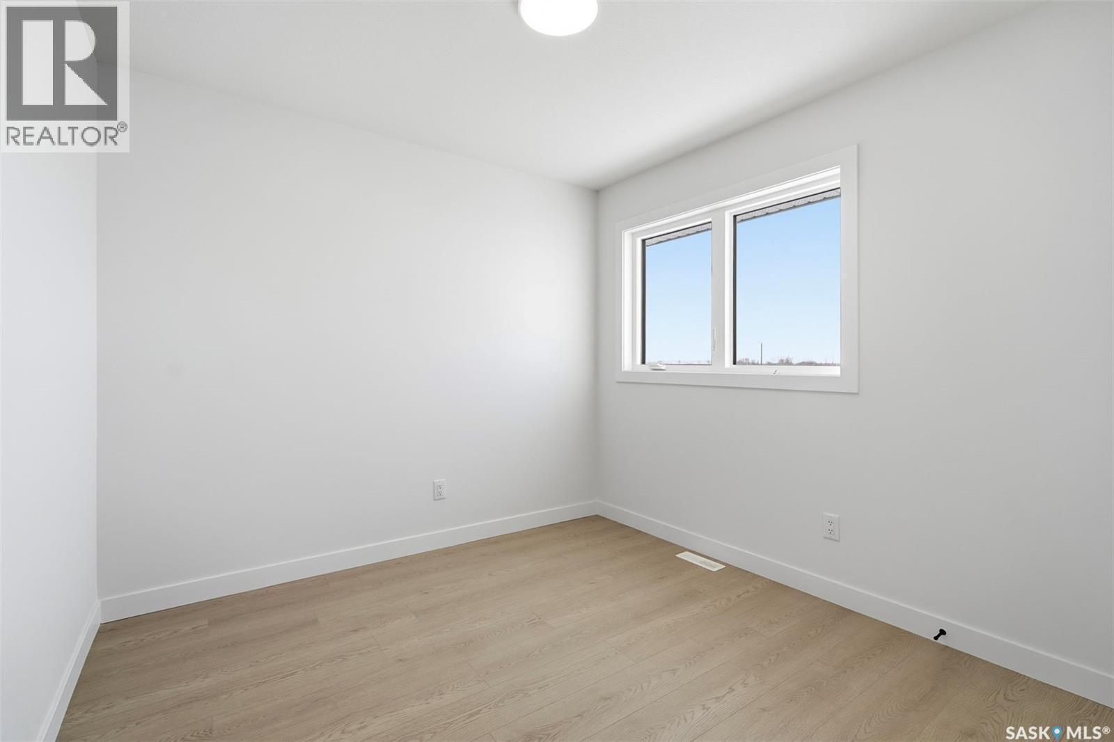 1412 Besnard Drive, Martensville, Saskatchewan  S0K 2T1 - Photo 19 - SK029054