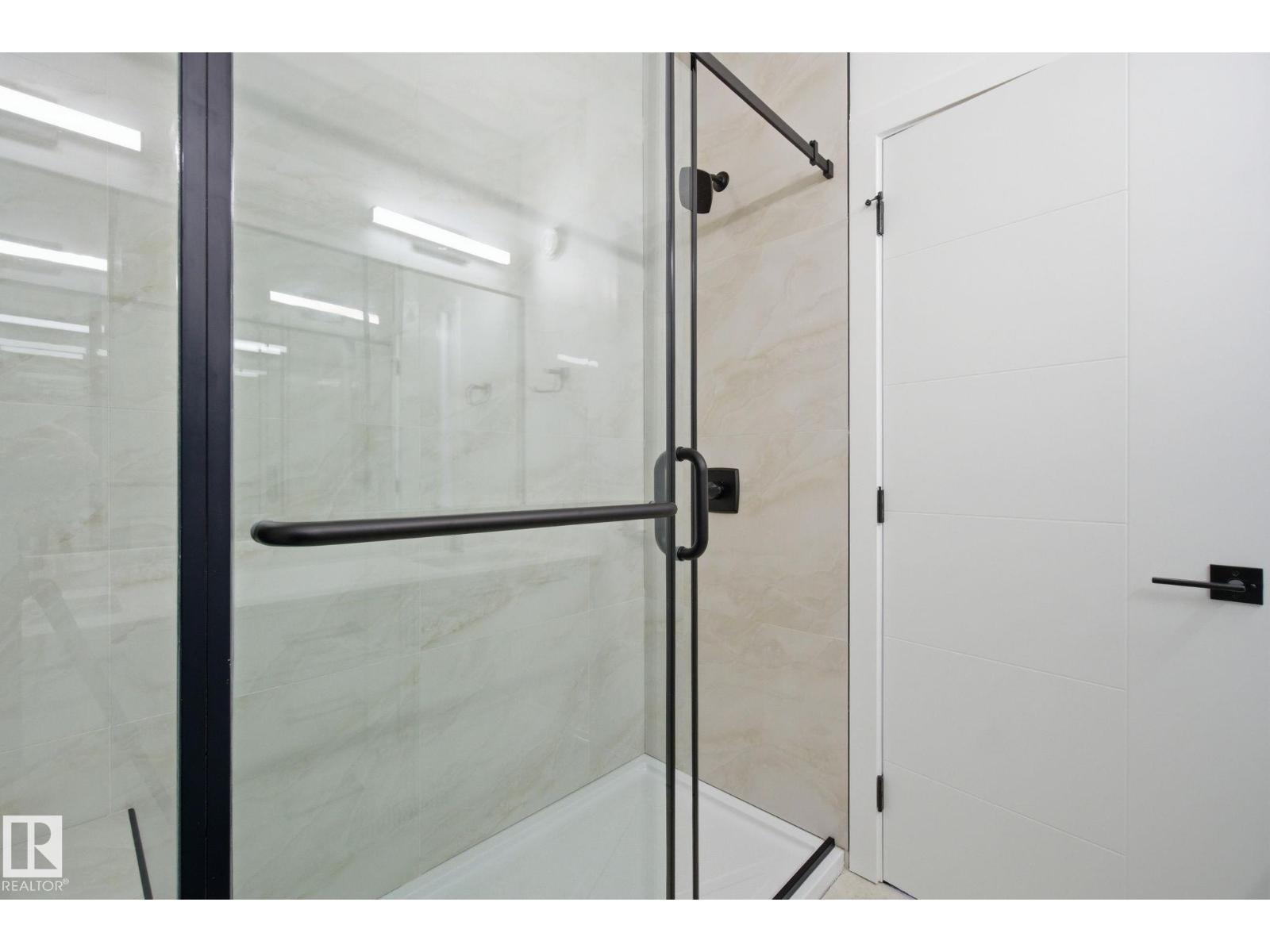 7953 79 Av Nw, Edmonton, Alberta  T6C 0P7 - Photo 29 - E4473730