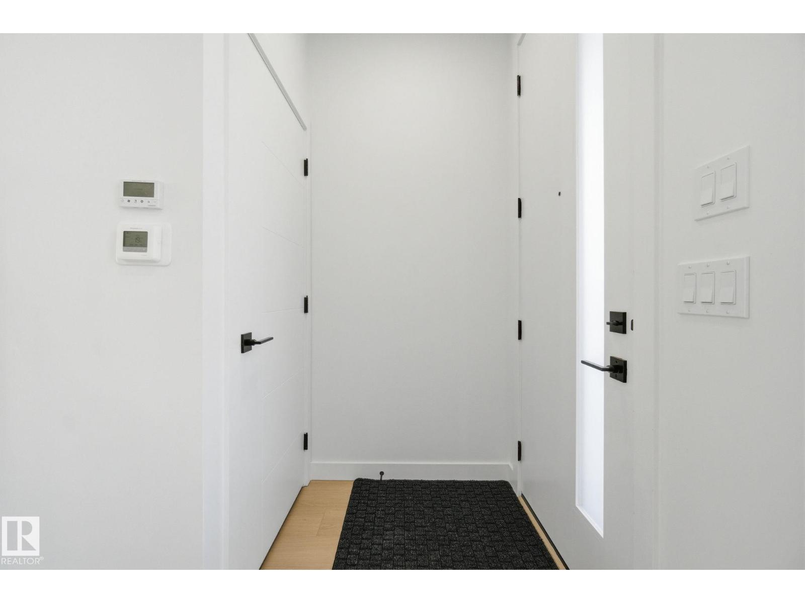 7953 79 Av Nw, Edmonton, Alberta  T6C 0P7 - Photo 6 - E4473730