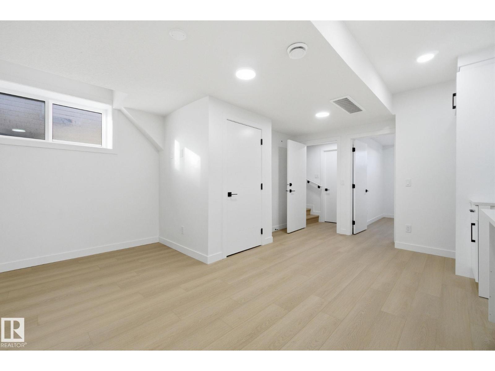 7953 79 Av Nw, Edmonton, Alberta  T6C 0P7 - Photo 42 - E4473730