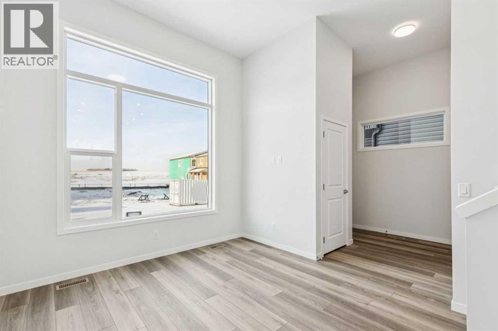 335 Herron Landing Ne, Calgary, Alberta  T3P 2R6 - Photo 5 - A2283615