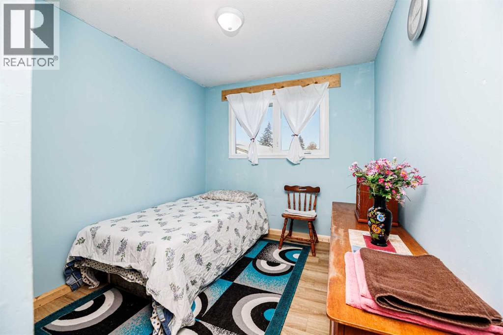 11 Oxbow Street Nw, Red Deer, Alberta  T4N 5C3 - Photo 11 - A2287549