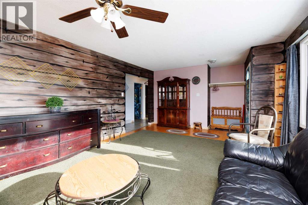 11 Oxbow Street Nw, Red Deer, Alberta  T4N 5C3 - Photo 5 - A2287549