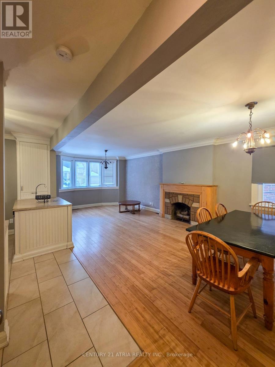 32 Johnston Avenue, Toronto, Ontario  M2N 1G8 - Photo 9 - C12647620