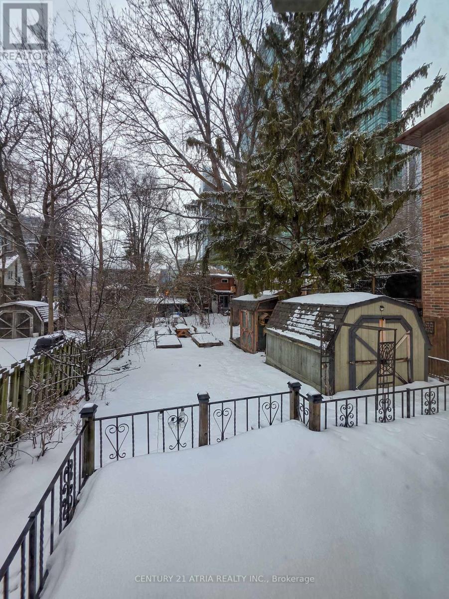 32 Johnston Avenue, Toronto, Ontario  M2N 1G8 - Photo 4 - C12647620