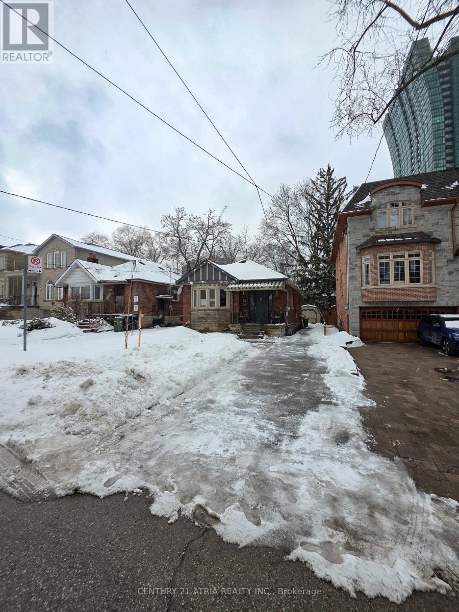 32 Johnston Avenue, Toronto, Ontario  M2N 1G8 - Photo 2 - C12647620