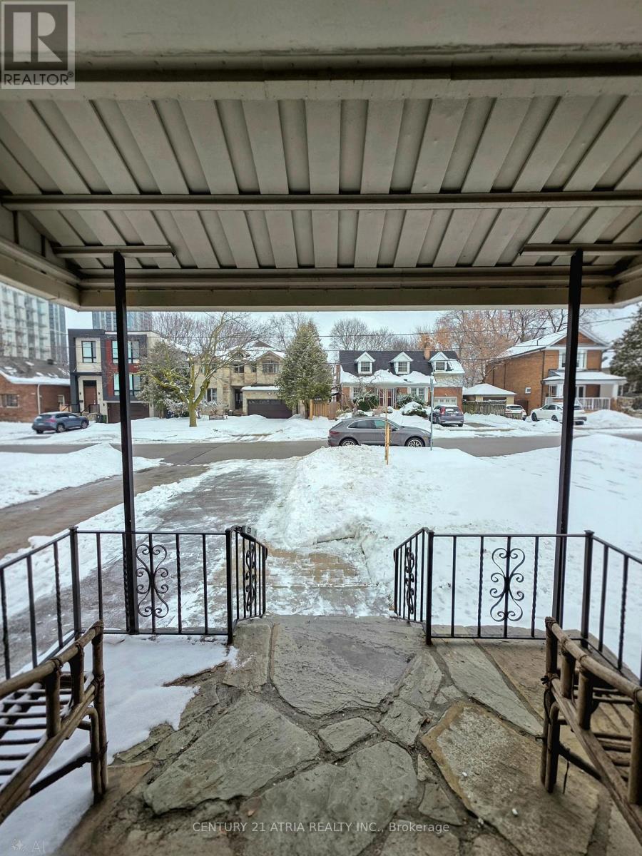 32 Johnston Avenue, Toronto, Ontario  M2N 1G8 - Photo 3 - C12647620