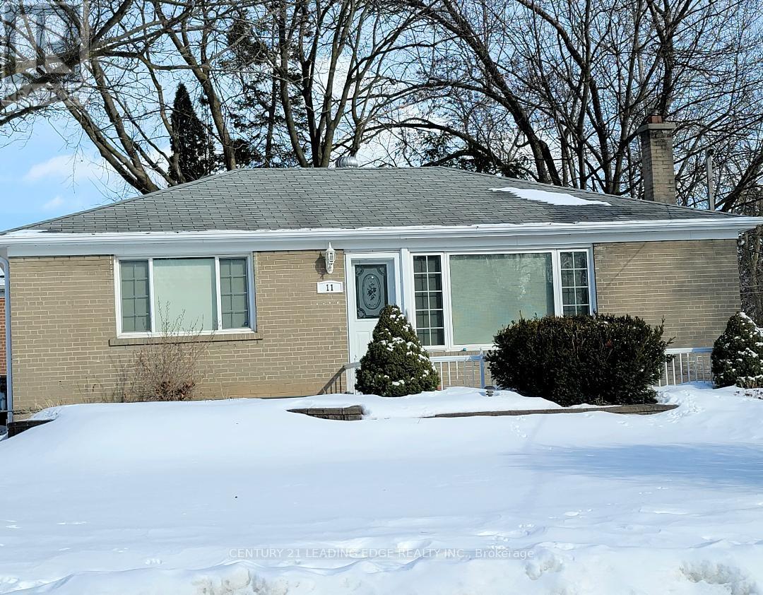 11 HILEY AVENUE, Ajax, Ontario