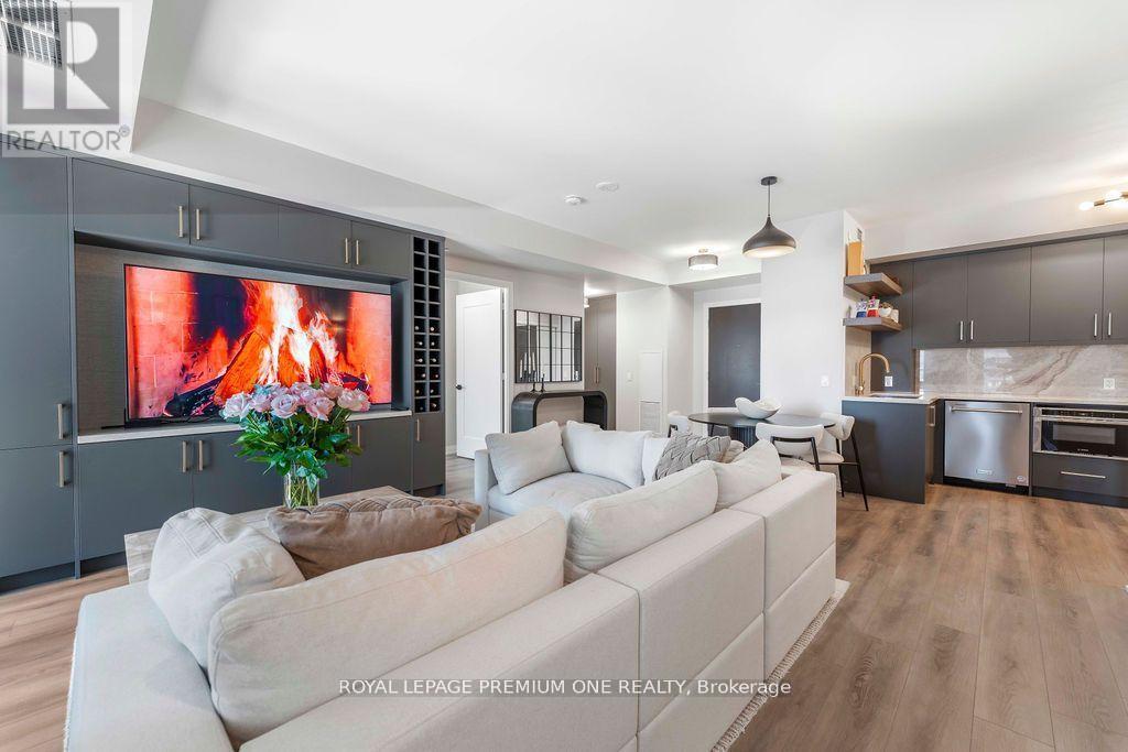 511 - 9000 Jane Street, Vaughan, Ontario  L4K 0M6 - Photo 7 - N12811164