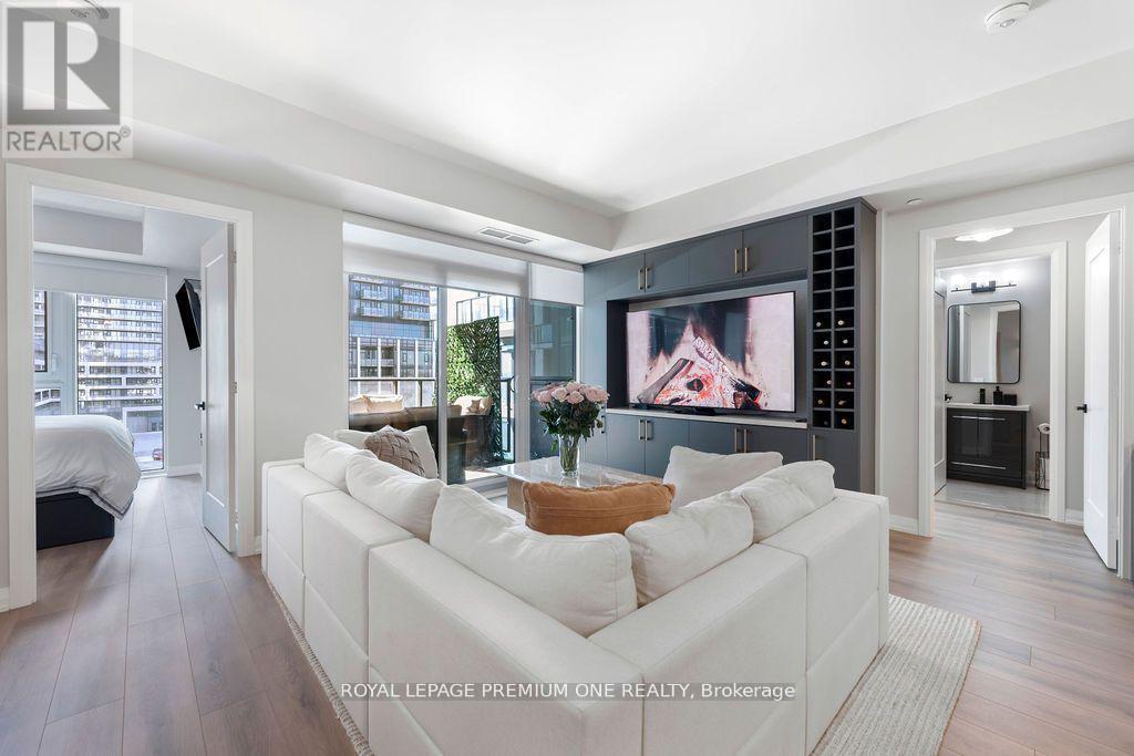 511 - 9000 Jane Street, Vaughan, Ontario  L4K 0M6 - Photo 6 - N12811164