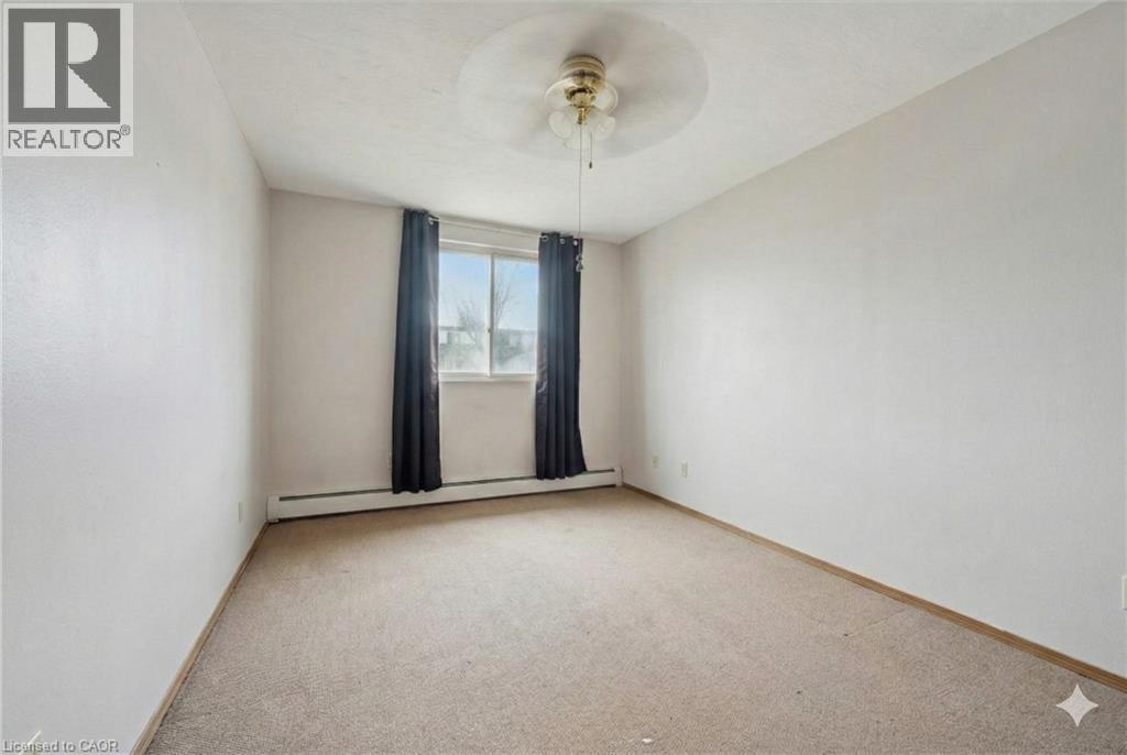 601 Barber Avenue N Unit# 214, Listowel, Ontario  N4W 1S4 - Photo 13 - 40802452