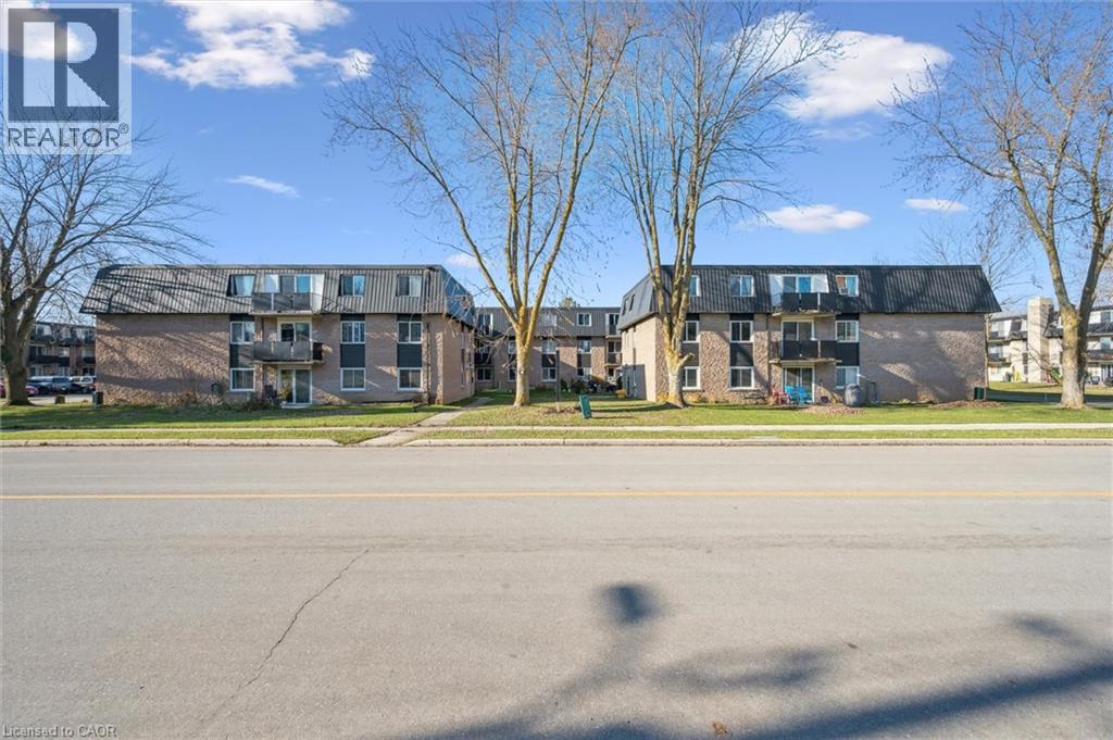 601 Barber Avenue N Unit# 214, Listowel, Ontario  N4W 1S4 - Photo 19 - 40802452