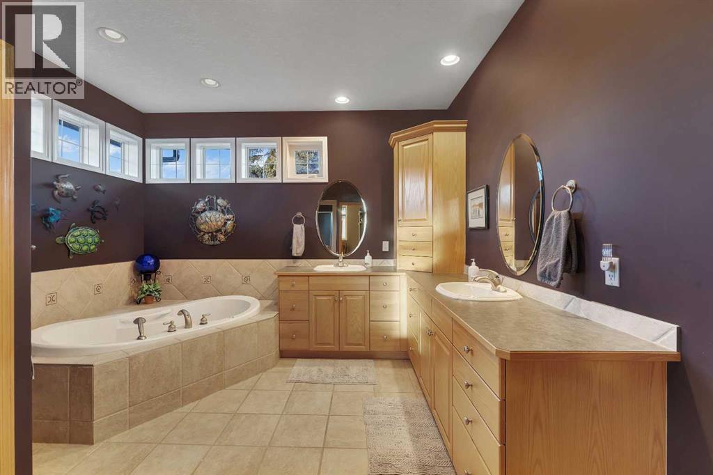 15 Rosery Drive Nw, Calgary, Alberta  T2K 1L4 - Photo 33 - A2285305