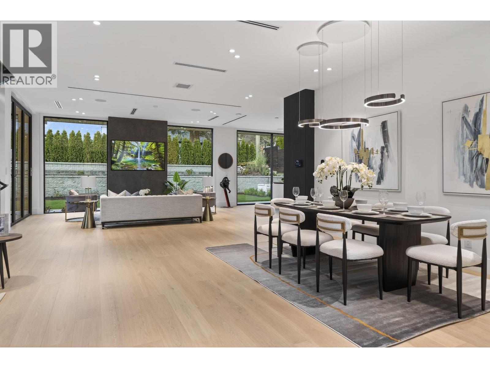 922 Wentworth Avenue, North Vancouver, British Columbia  V7R 1R7 - Photo 10 - R3091754