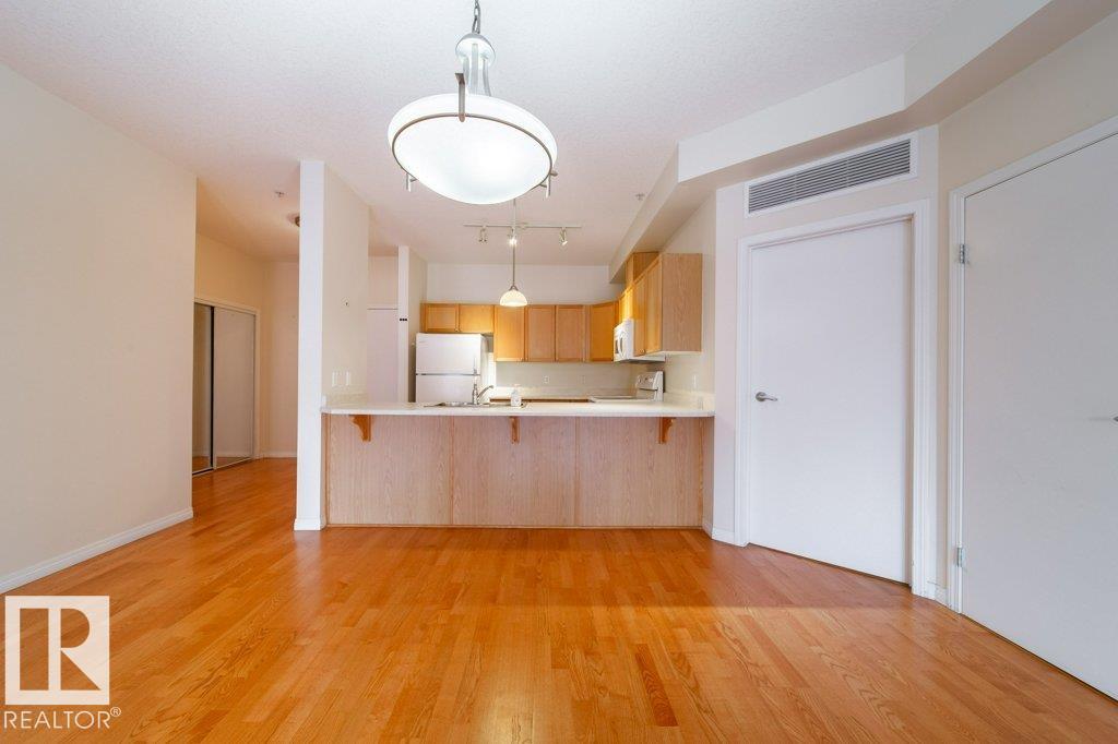 #303 4304 139 Av Nw, Edmonton, Alberta  T5Y 0H6 - Photo 12 - E4474714