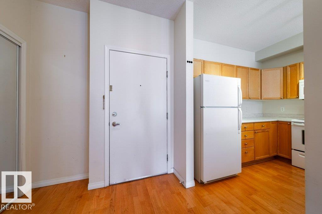 #303 4304 139 Av Nw, Edmonton, Alberta  T5Y 0H6 - Photo 7 - E4474714