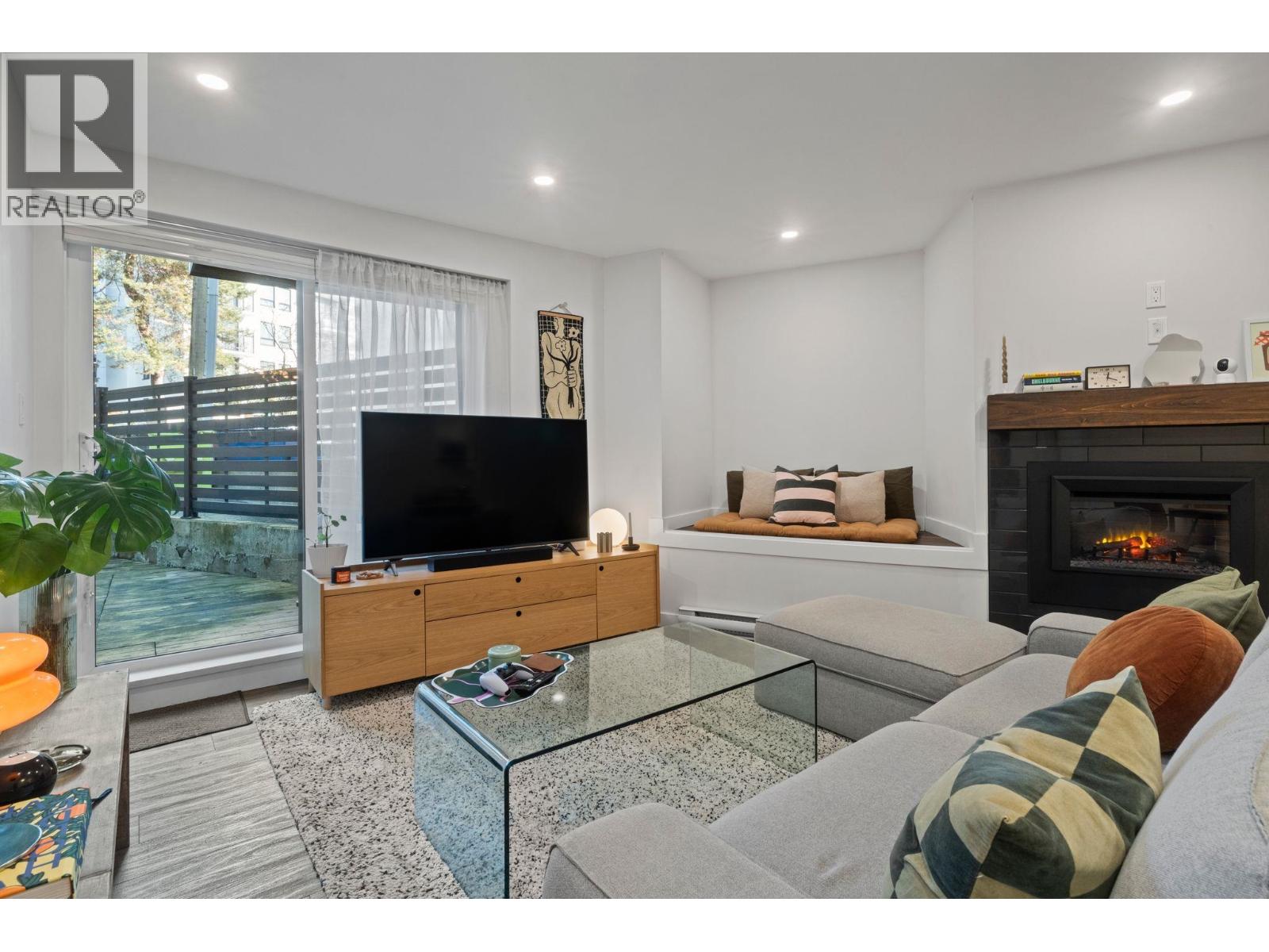 103 1649 Comox Street, Vancouver, British Columbia  V6G 1P4 - Photo 1 - R3091020