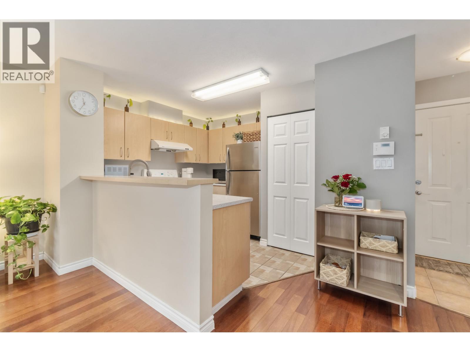 110 3588 Crowley Drive, Vancouver, British Columbia  V5R 6H3 - Photo 13 - R3092202