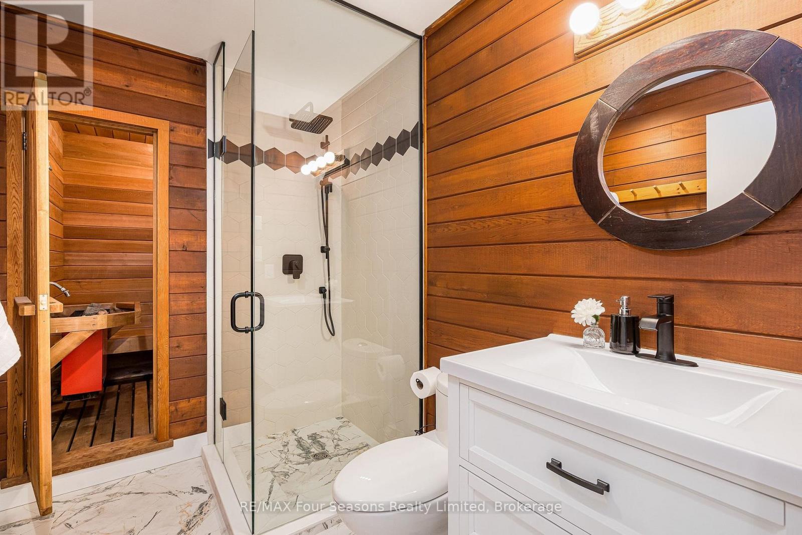 131 Chamonix Crescent, Blue Mountains, Ontario  L9Y 0S7 - Photo 11 - X12804762