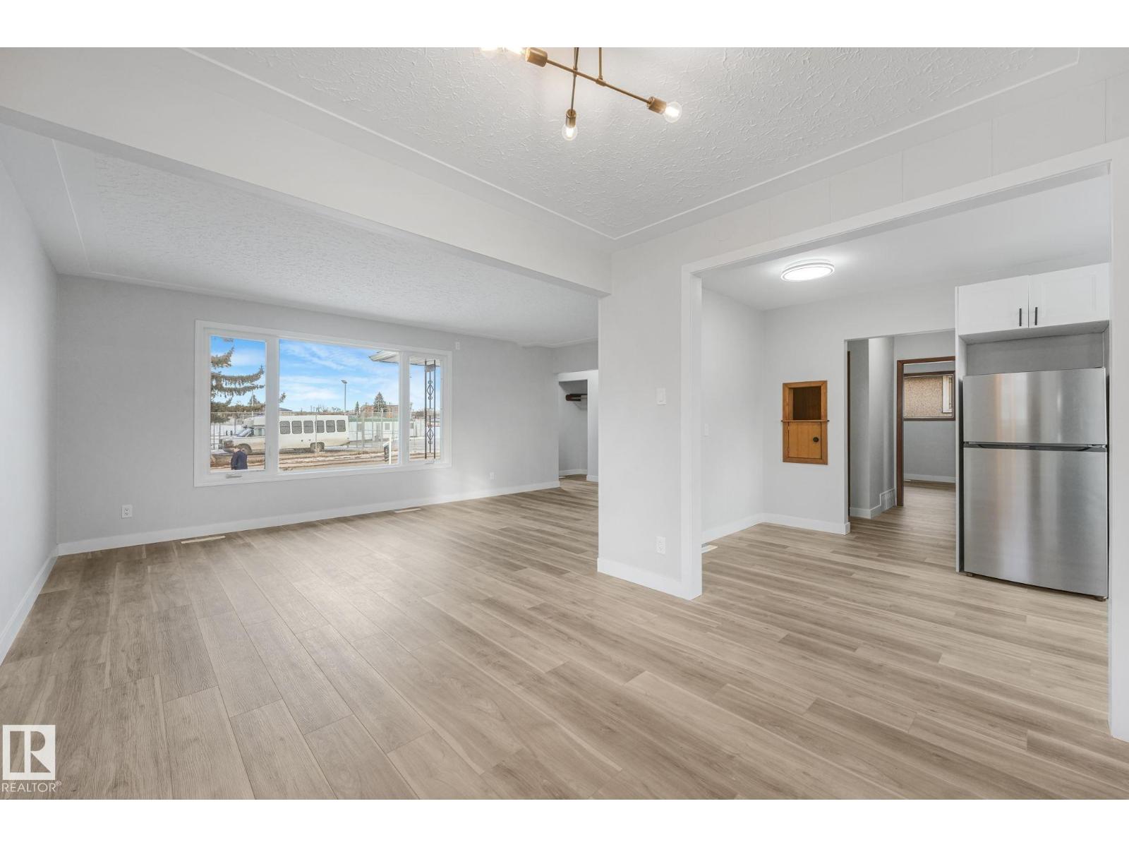 6007 95 Av Nw, Edmonton, Alberta  T6B 1A4 - Photo 9 - E4472955