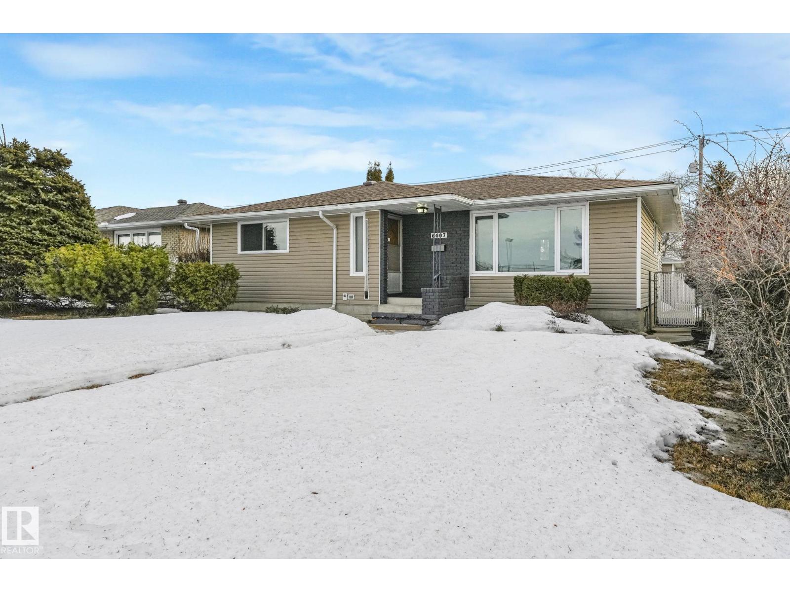 6007 95 Av Nw, Edmonton, Alberta  T6B 1A4 - Photo 3 - E4472955