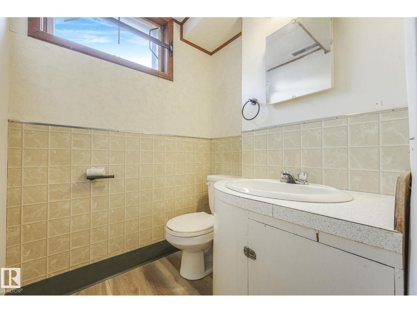 6007 95 Av Nw, Edmonton, Alberta  T6B 1A4 - Photo 48 - E4472955